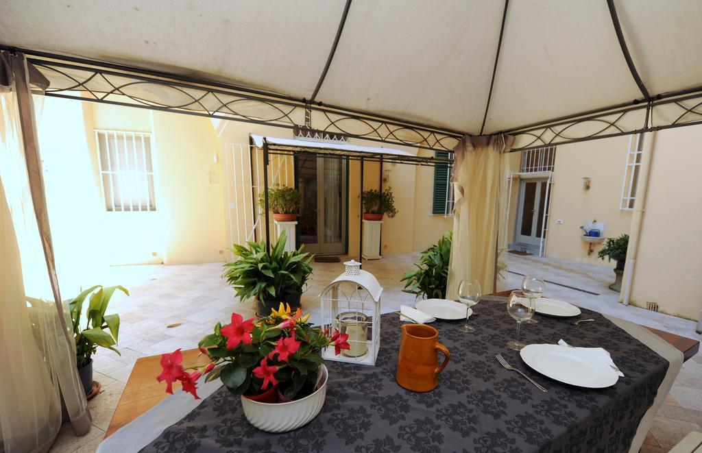 Acacia Firenze Apartments Artemisia-Angelica Экстерьер фото